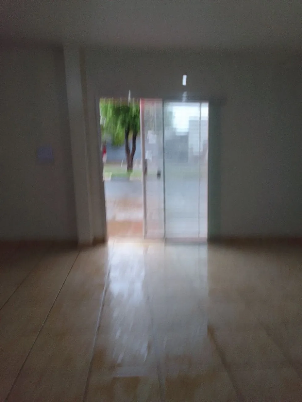 Aluga se ponto comercial