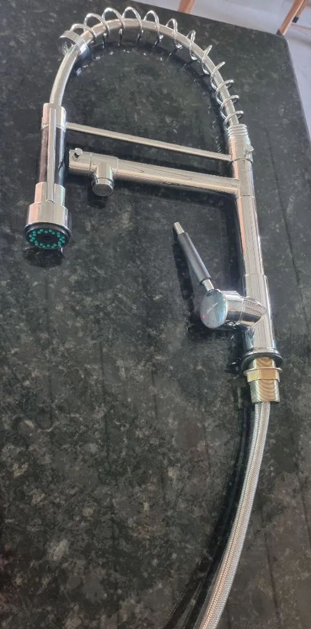 Torneira Gourmet em metal 