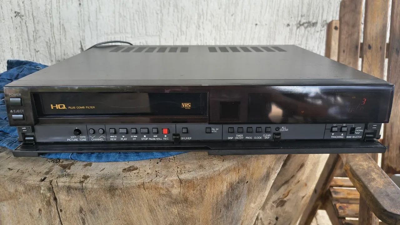 Vídeo cassete SHARP VC-1094...Reparo. - Foto 2
