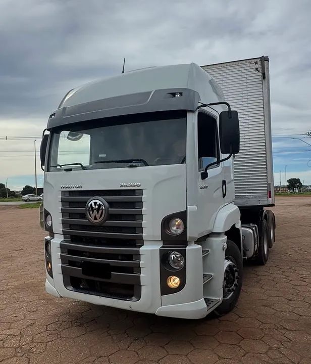 VW 25390 Constelattion 2013 Carreta Baú 30 Paletes 2011 OPORTUNIDADE - Foto 4