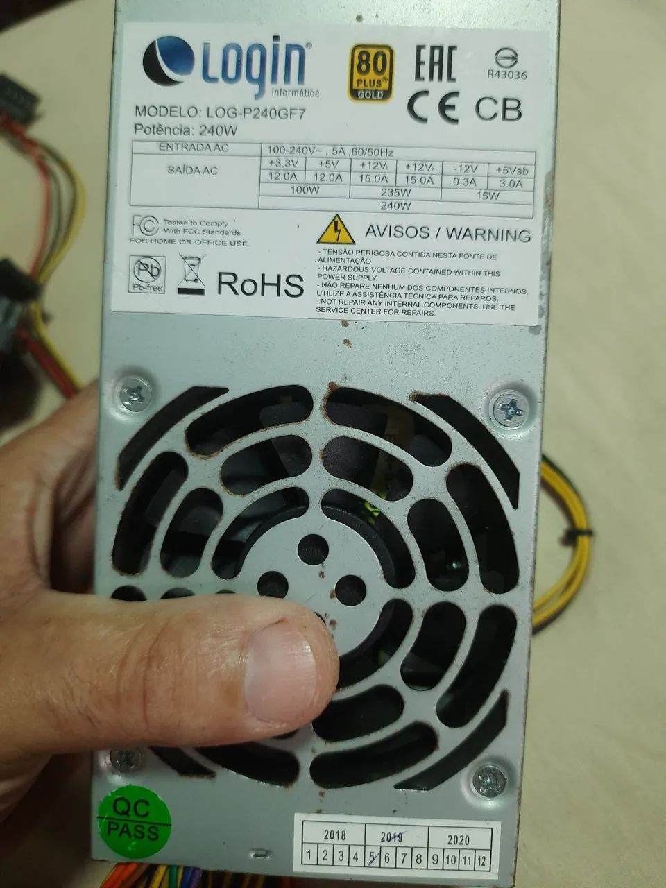 Alimentatore AcBel PCB020 TFX 240W 80 Plus Gold – Usato Ma Affidabile