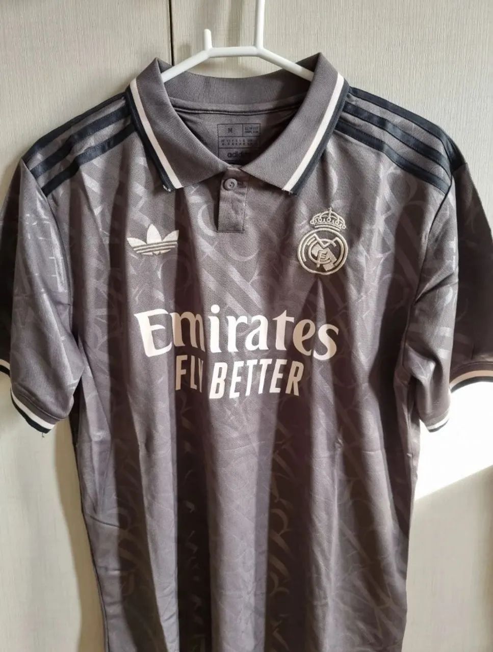 Camisa Real Madrid - Cinza - M