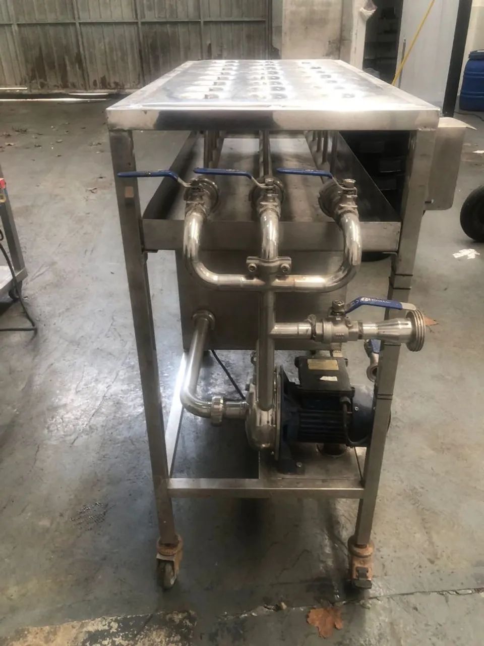 RINSER 24 bicos Marca AGM com Resistência<br>Com resistência no tanque <br>Marca AGM<br>4.500,00 - Foto 2