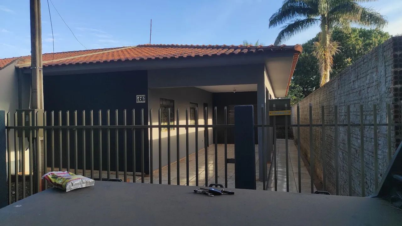 Foto - Maringá - Parque das Grevíleas