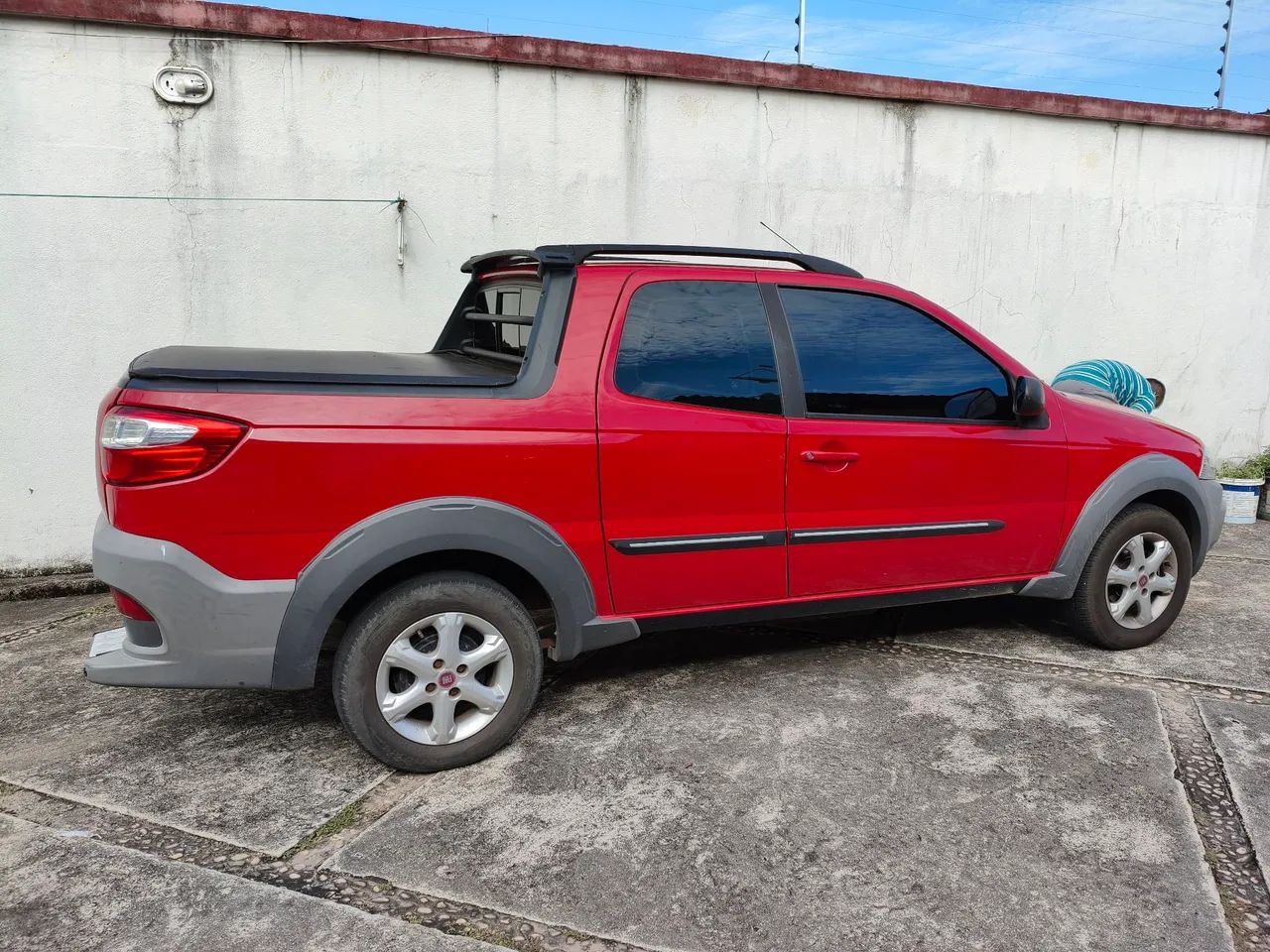 Fiat Strada Working Hard 1.4 Fire Flex 8V CD 2017 - Foto 4