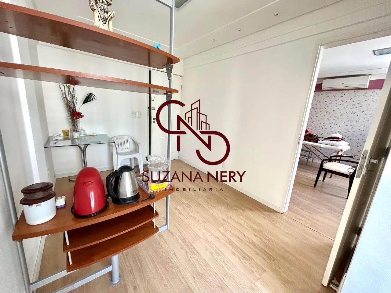 Sala comercial andar alto ESCRITURADA - Foto 2