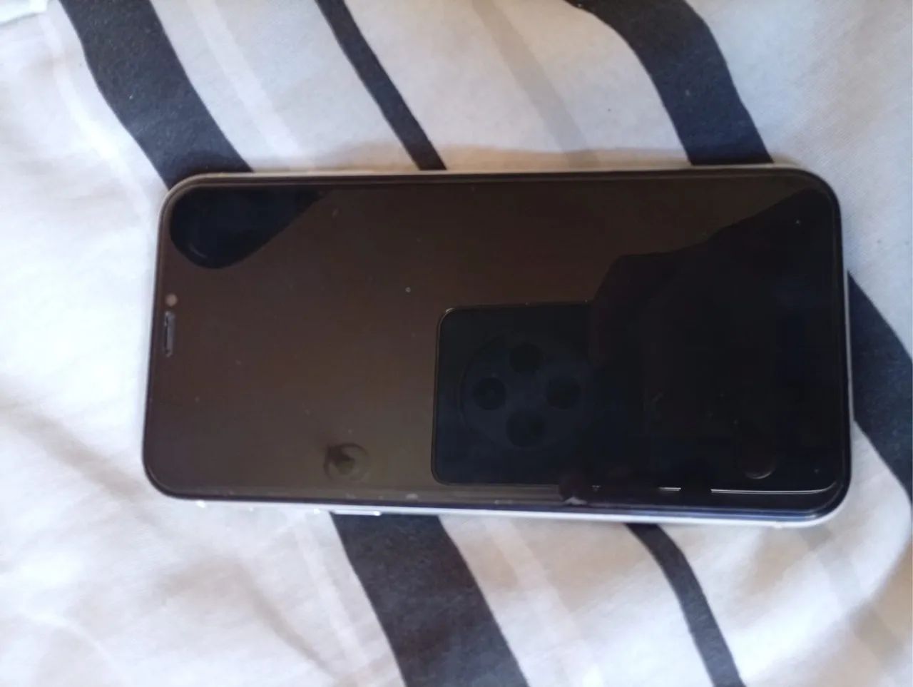 iPhone 11 64GB
