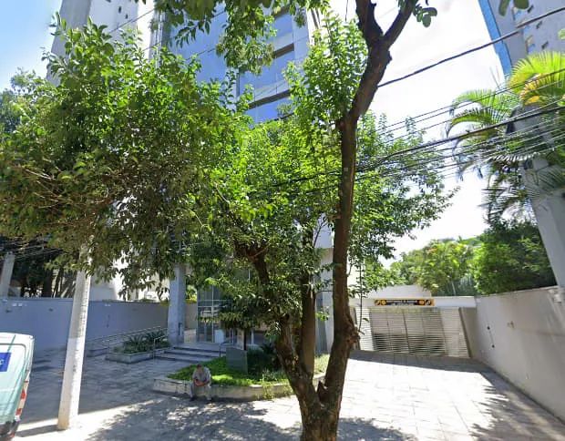 Loja na Rua Doutora Neyde Apparecida Sollitto, 432 - 1  116 m²