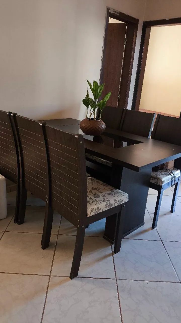 Mesa de jantar com 6 cadeiras  - Foto 2