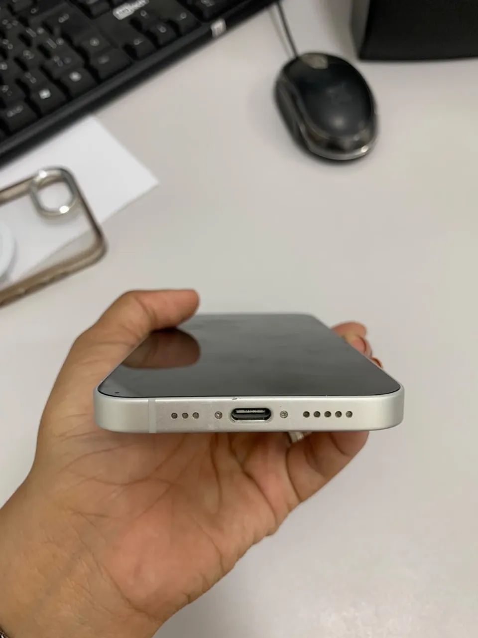iPhone 16 E branco 128 GB  - Foto 5
