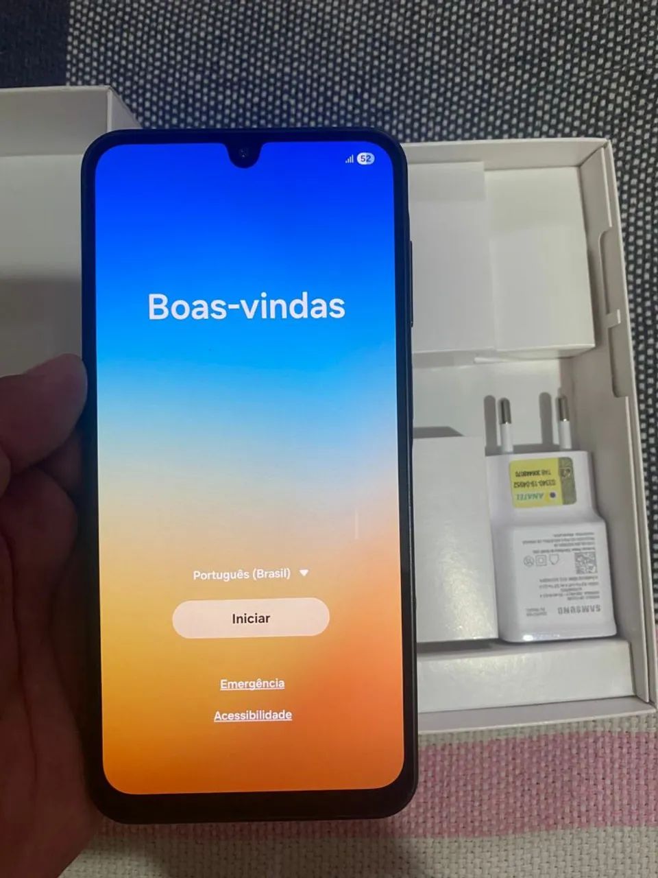 Vende-se celular Samsung A17 - Foto 2