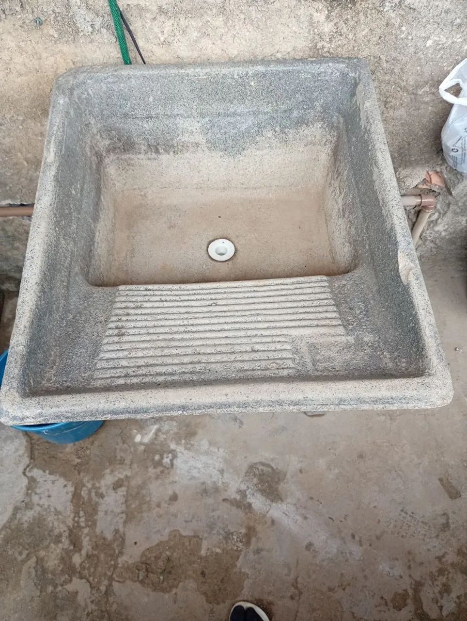 Tanque de cimento 