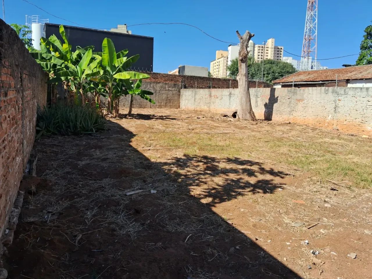 Casa com ótima localização - Foto 2