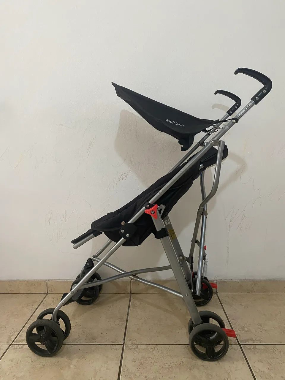 Carrinho guarda chuva 