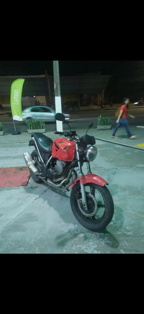 Vendo e troco cbx 250