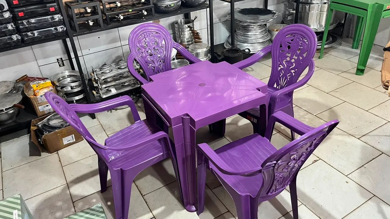 JOGOS DE MESAS NOVOS - Foto 3