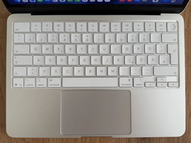 Macbook Neo, Semi Novo - Foto 3