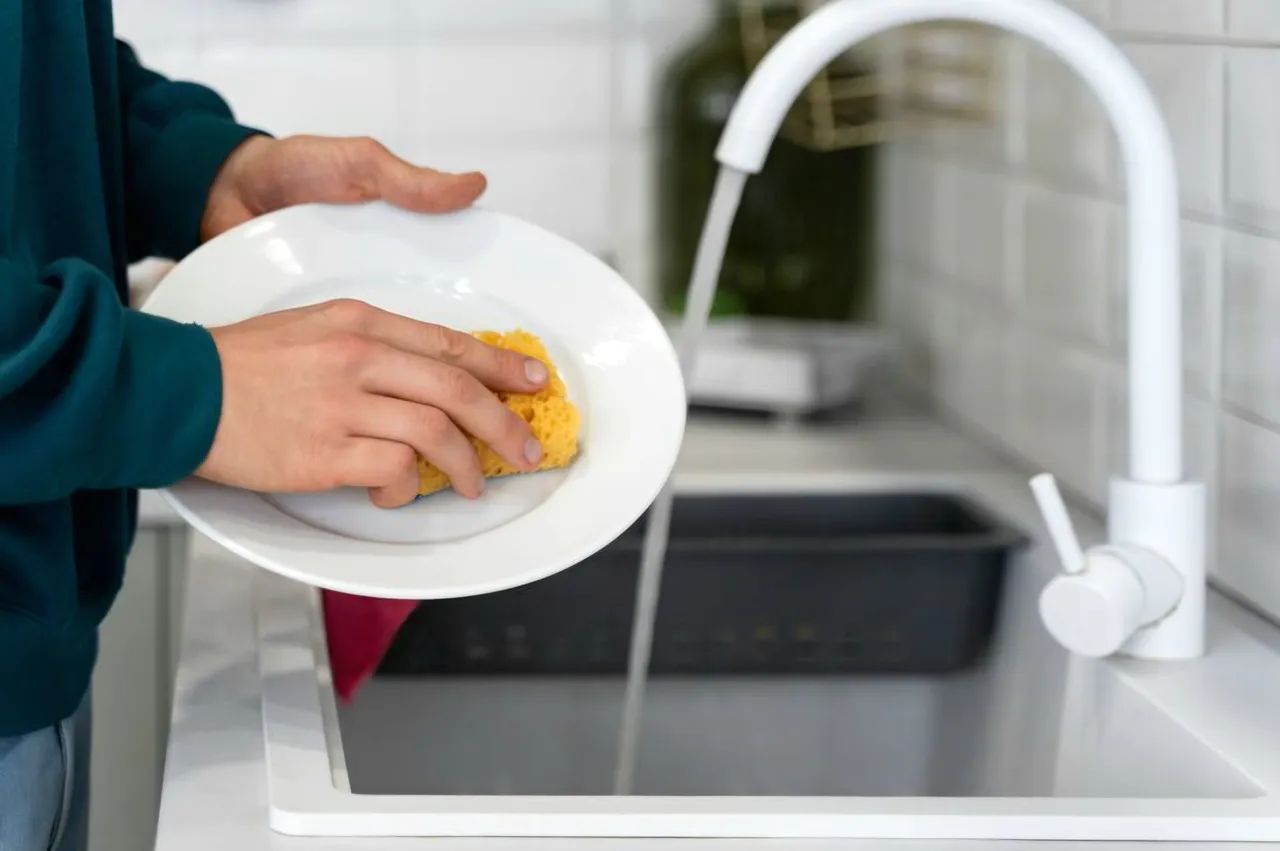 1 Vaga Auxiliar de Cozinha - Foto 2