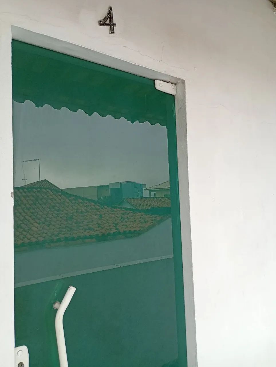 SALA/QUARTO/GARAGEM.