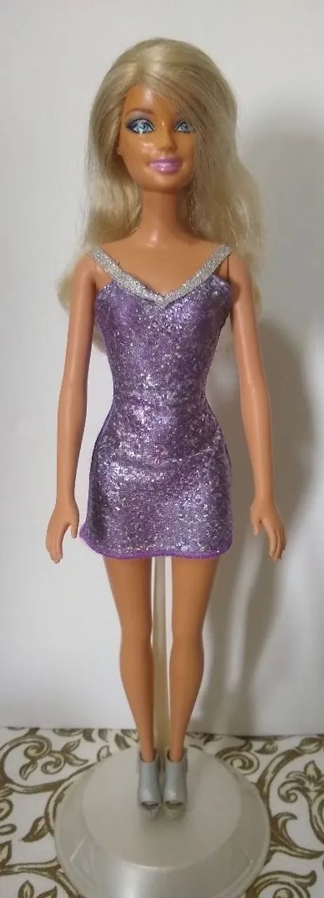 Vendo boneca Barbie 