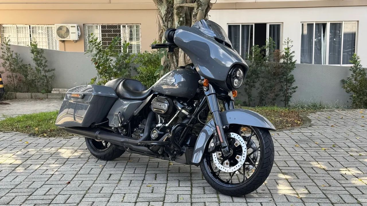 Street Glide 2022 (Abaixo da Fipe)