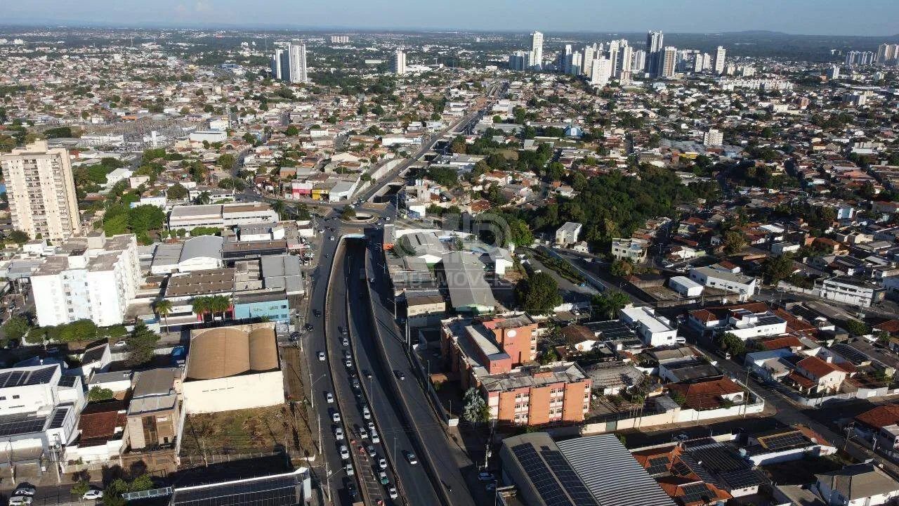 Salão Comercial com Aproximadamente 1.098m² no Bosque da Saúde - Foto 4