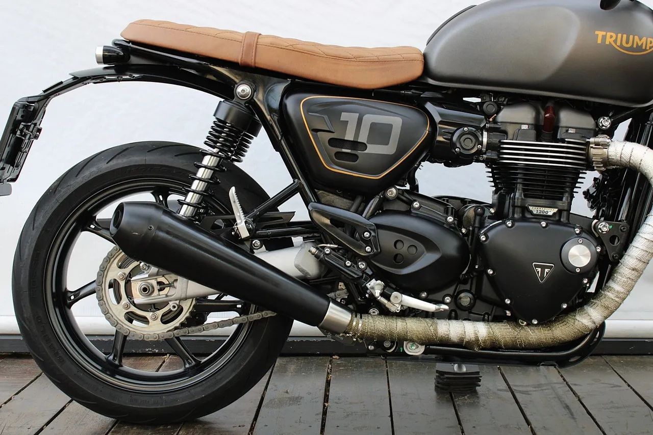TRIUMPH SPEED TWIN - Foto 5