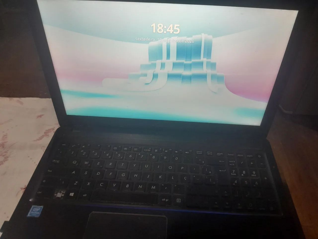 Nootbok Asus vivobook