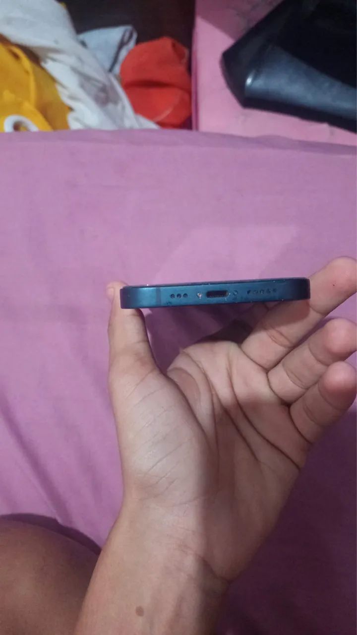 Vendo ou troco iPhone 13 128 gigas