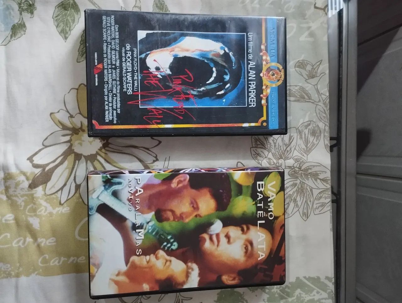 Lote com 2 VHS 