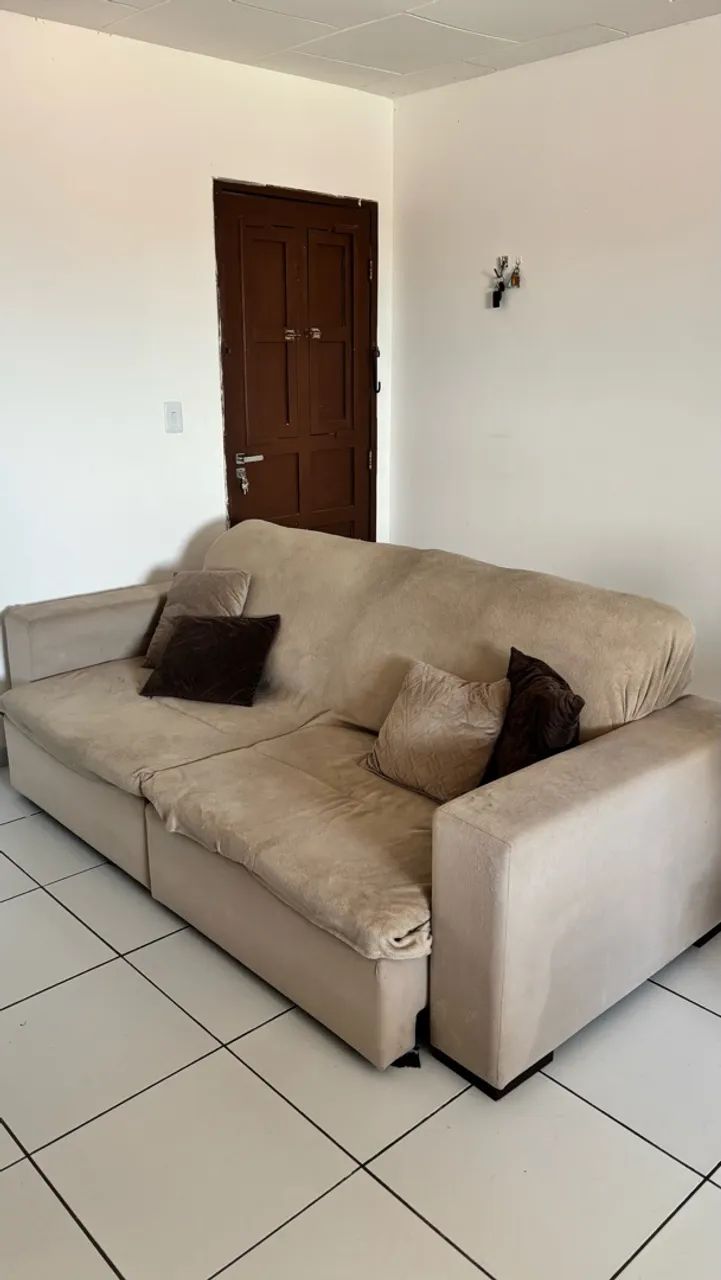 Sofá Retrátil Bege 230×180 cm - Confortável e Funcionando Perfeitamente - Foto 2