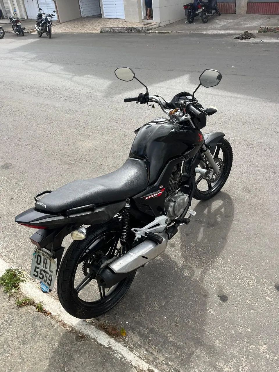 VENDE-SE FAN 2014 ATRASADA 