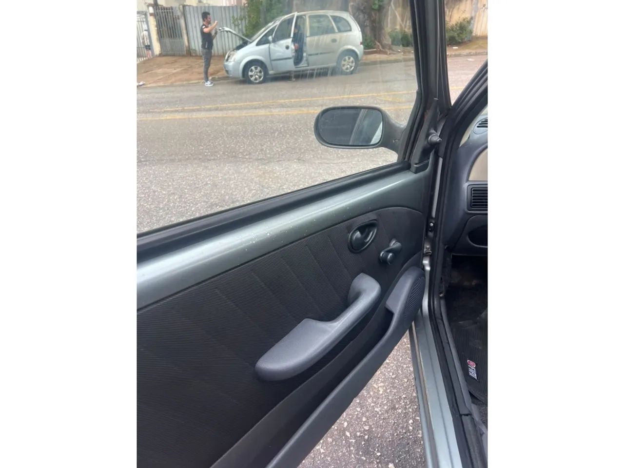 Fiat Strada 1.4 mpi Fire Flex 8V CE, foto 10 de 11