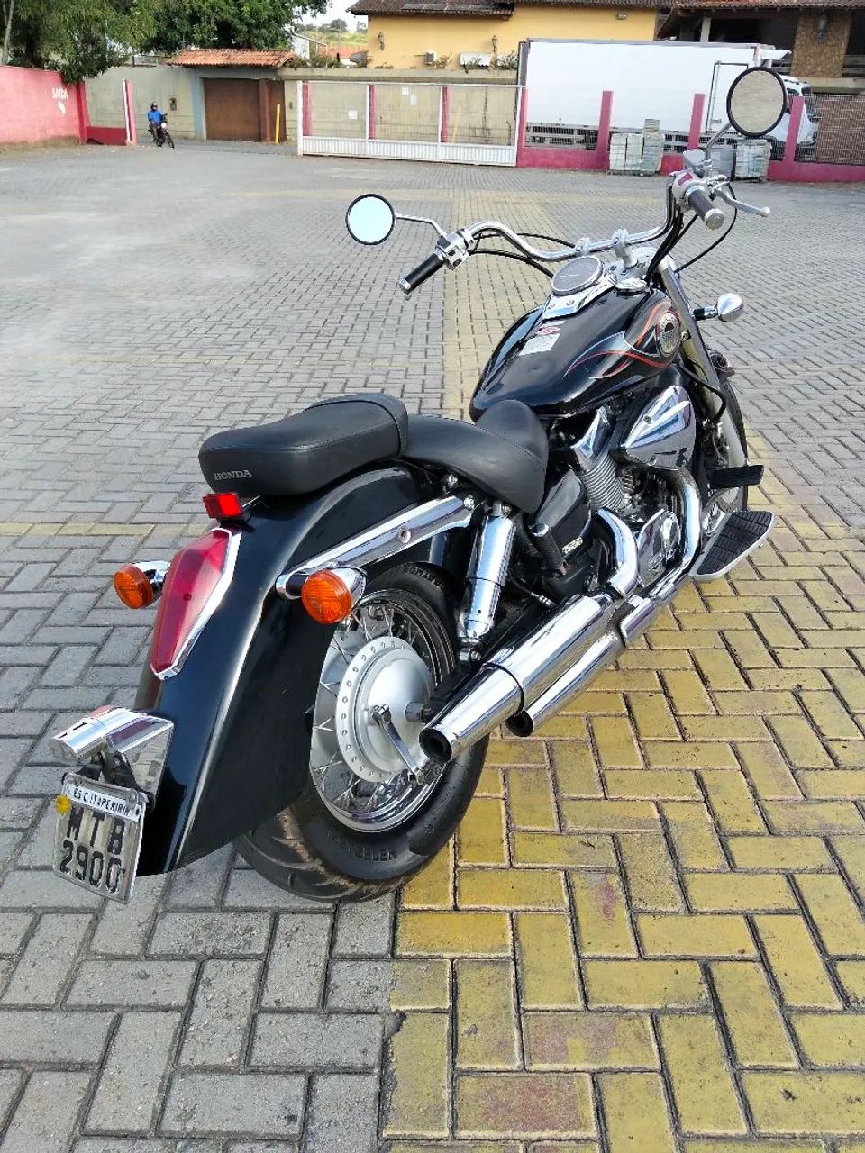 Honda SHADOW 750  - Foto 5