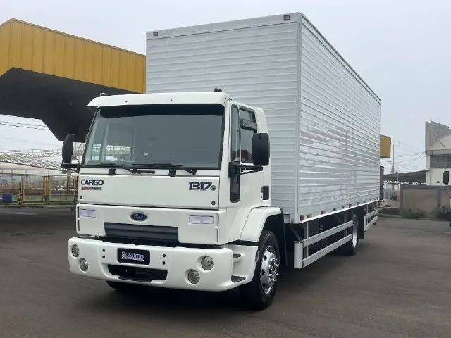 FORD CARGO 1317 2011