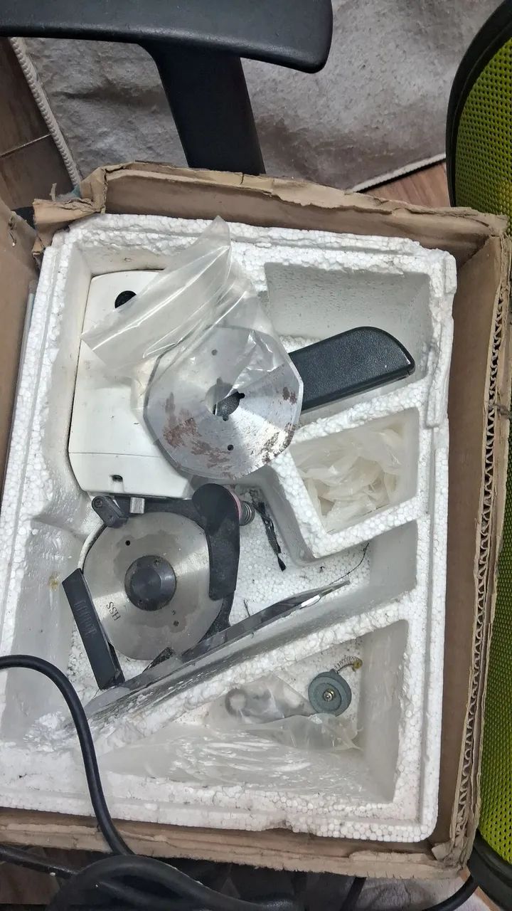 Máquina de cortar tecido  - Foto 5
