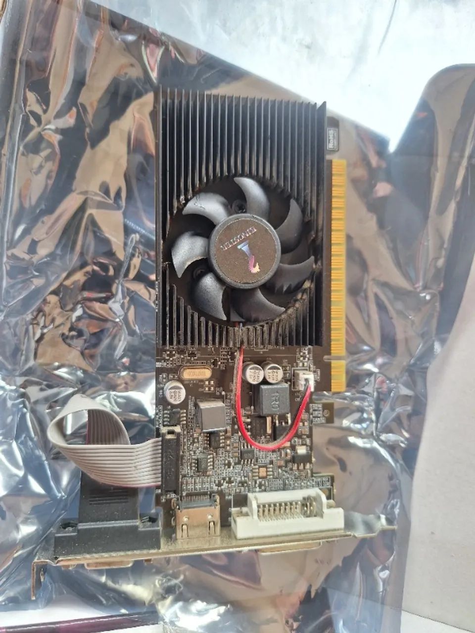 Placa de vídeo Nvidea Gt610 2gb - Foto 4