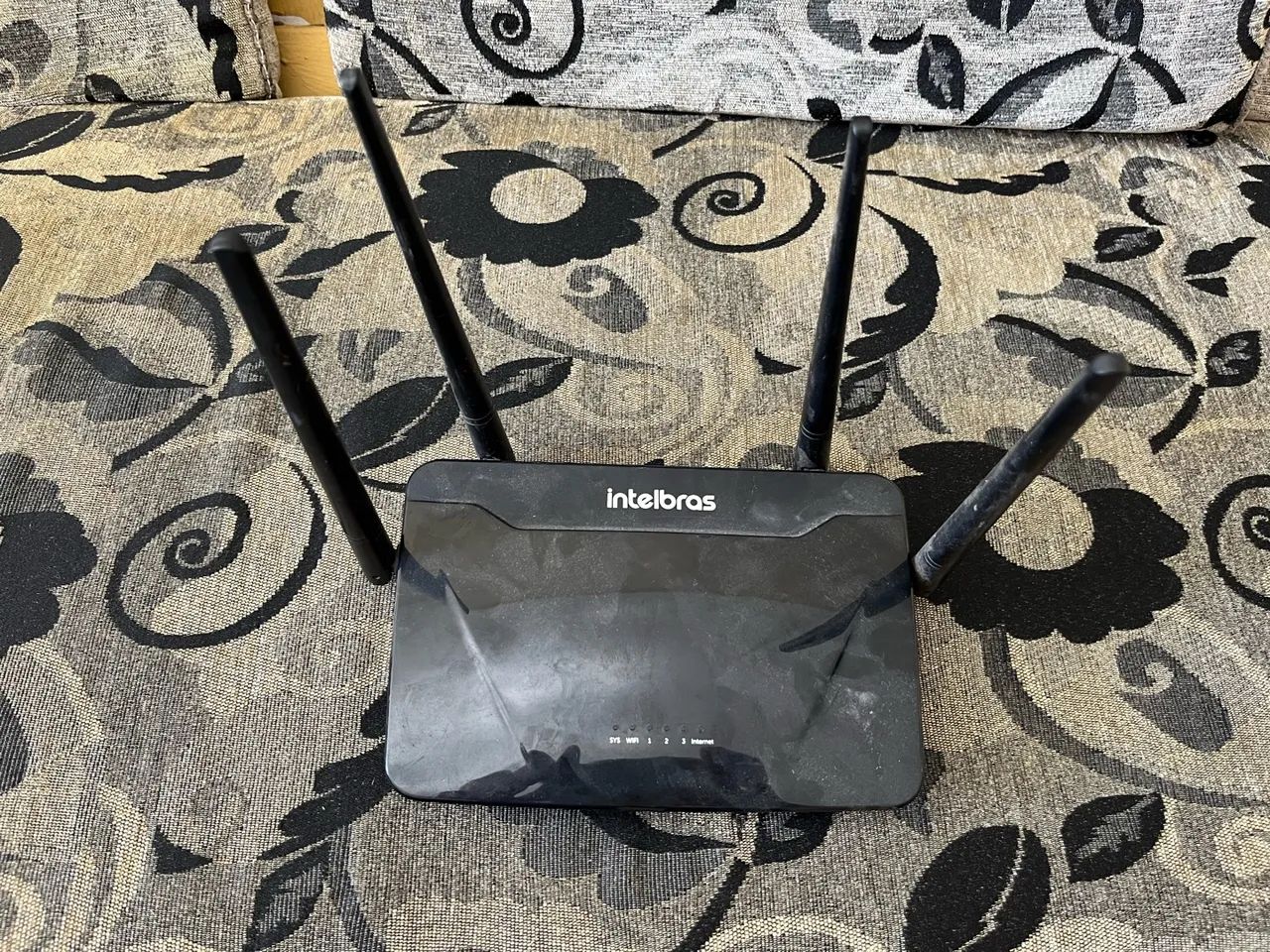 Roteador intelbras 