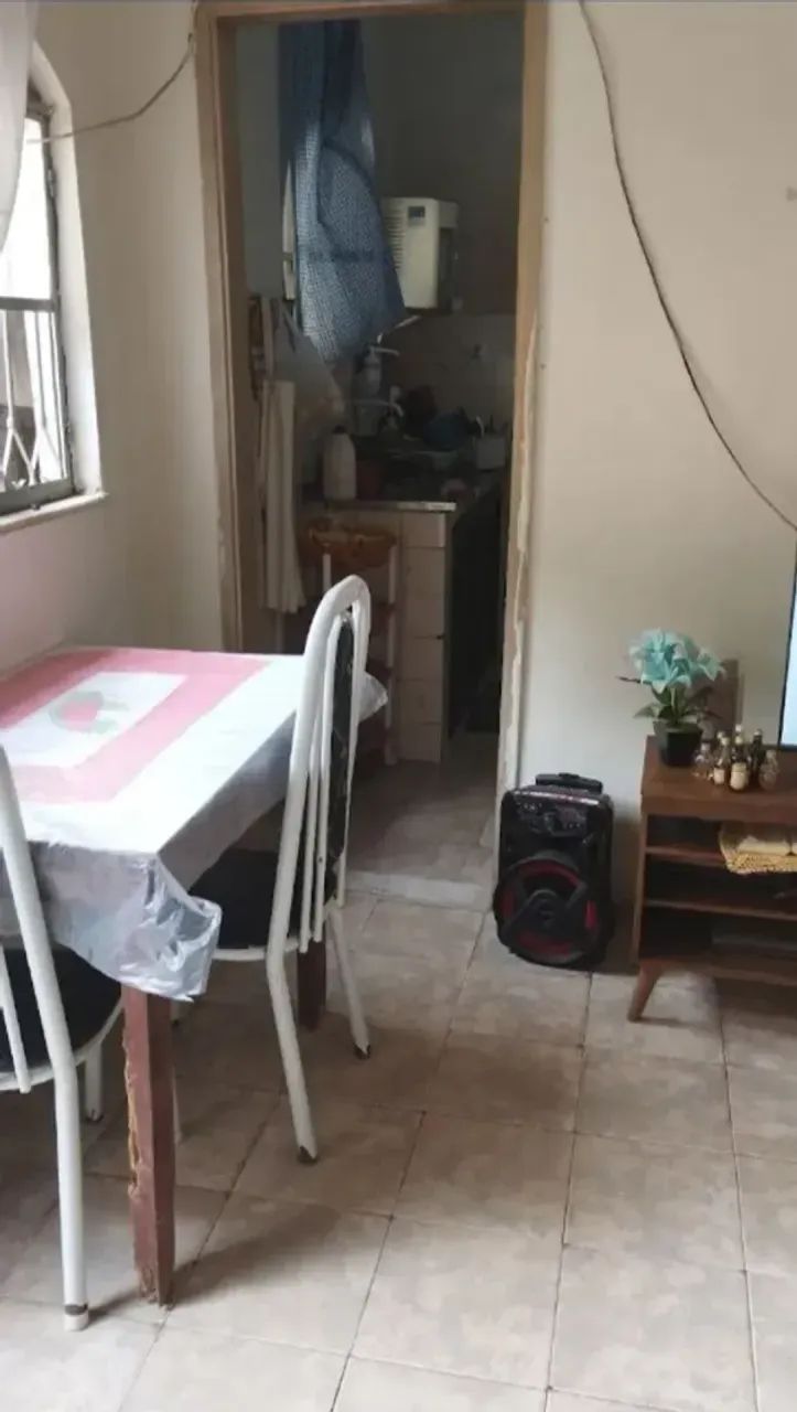 CASA COM 1 QUARTO EM PAVUNA - ACEITO ENTRADA