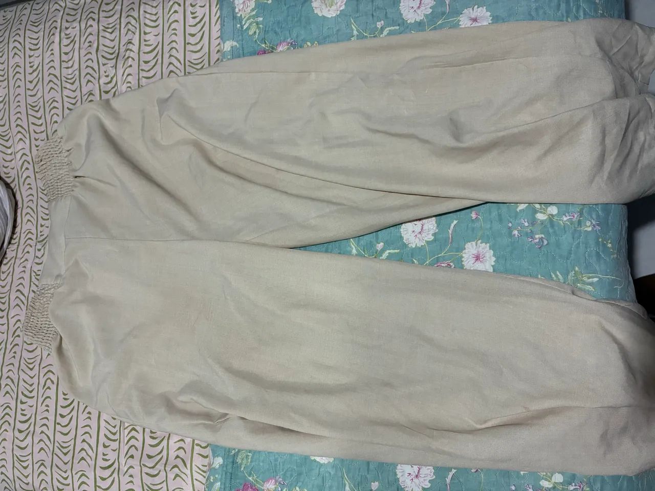 Calça nude 