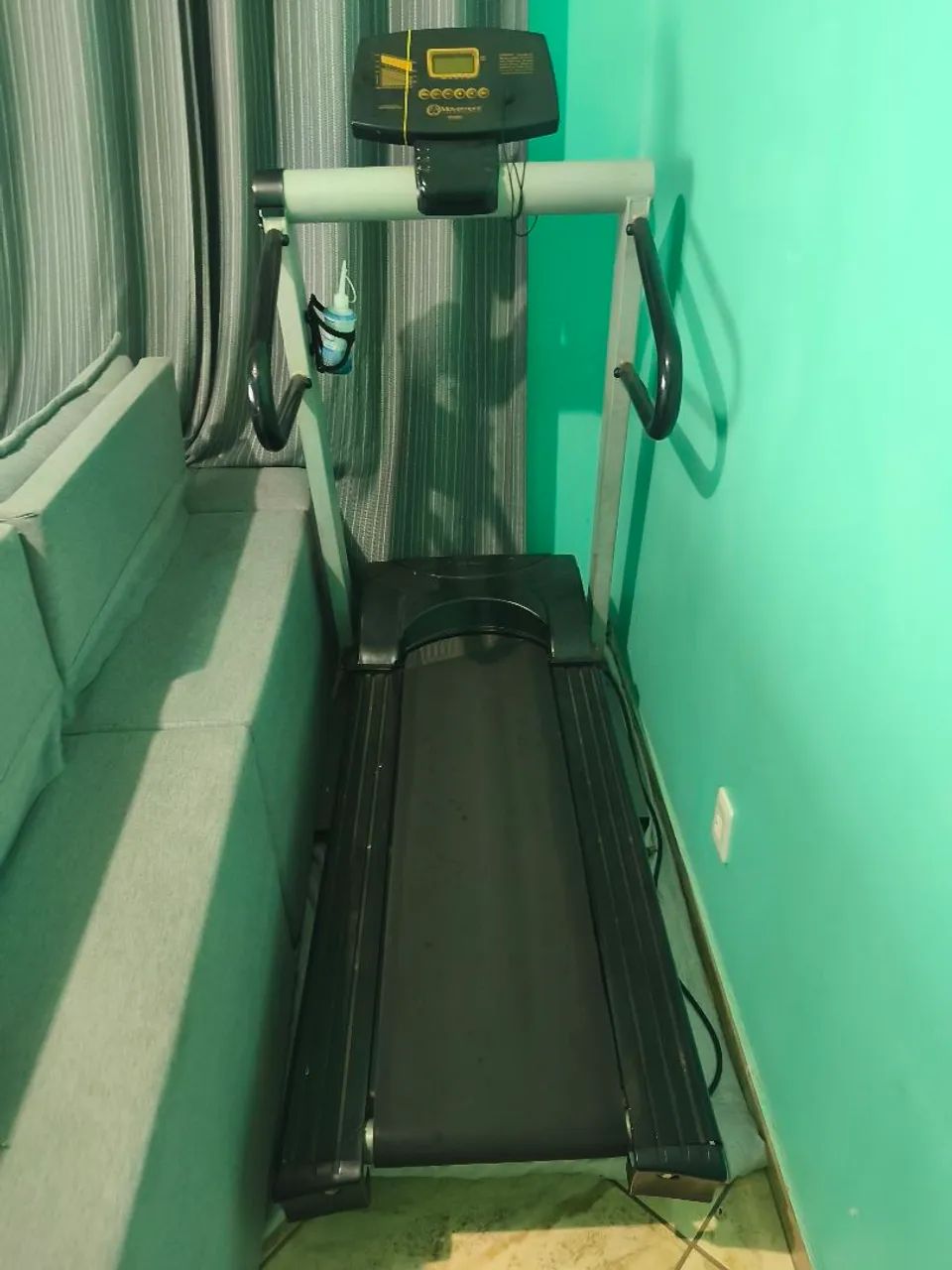 VENDO ESTEIRA ERGOMÉTRICA ELÉTRICA 
