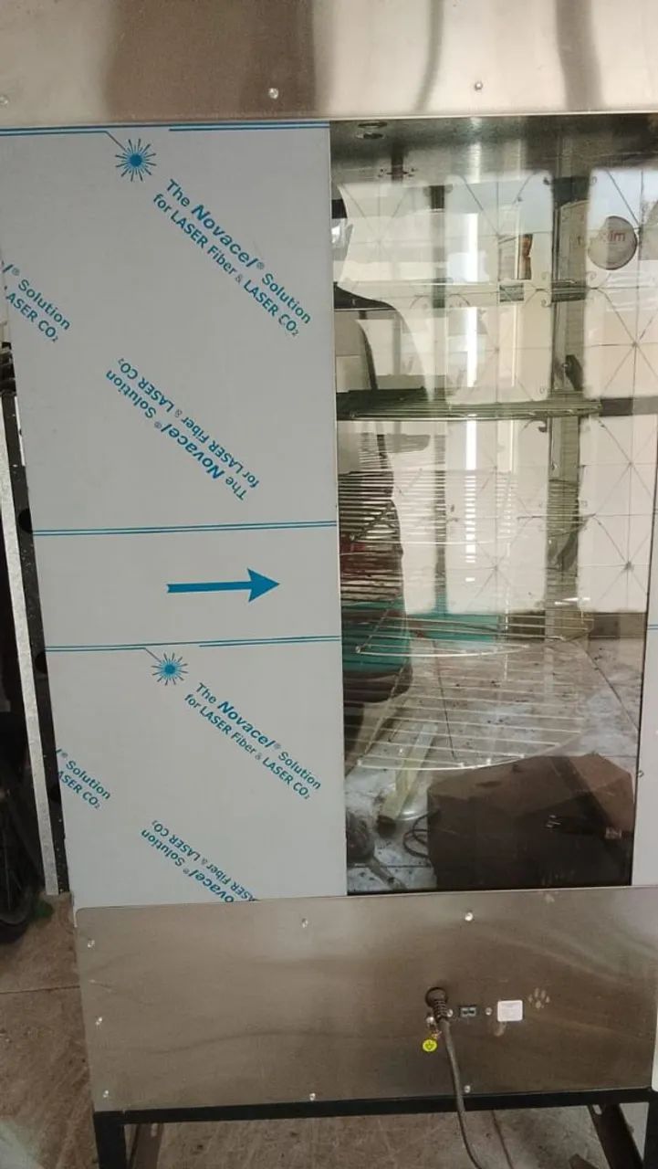 Máquina para assar frango 