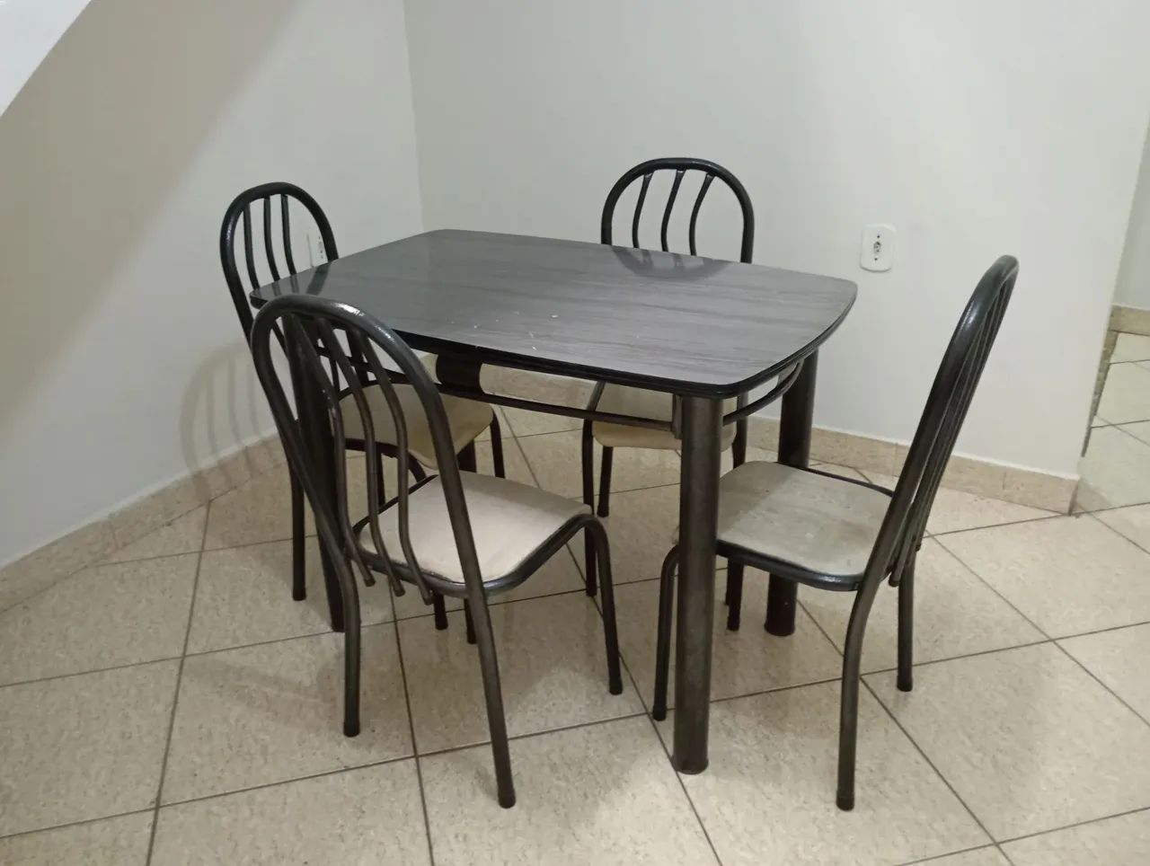 Kitnet mobiliada com água e luz  - Foto 3