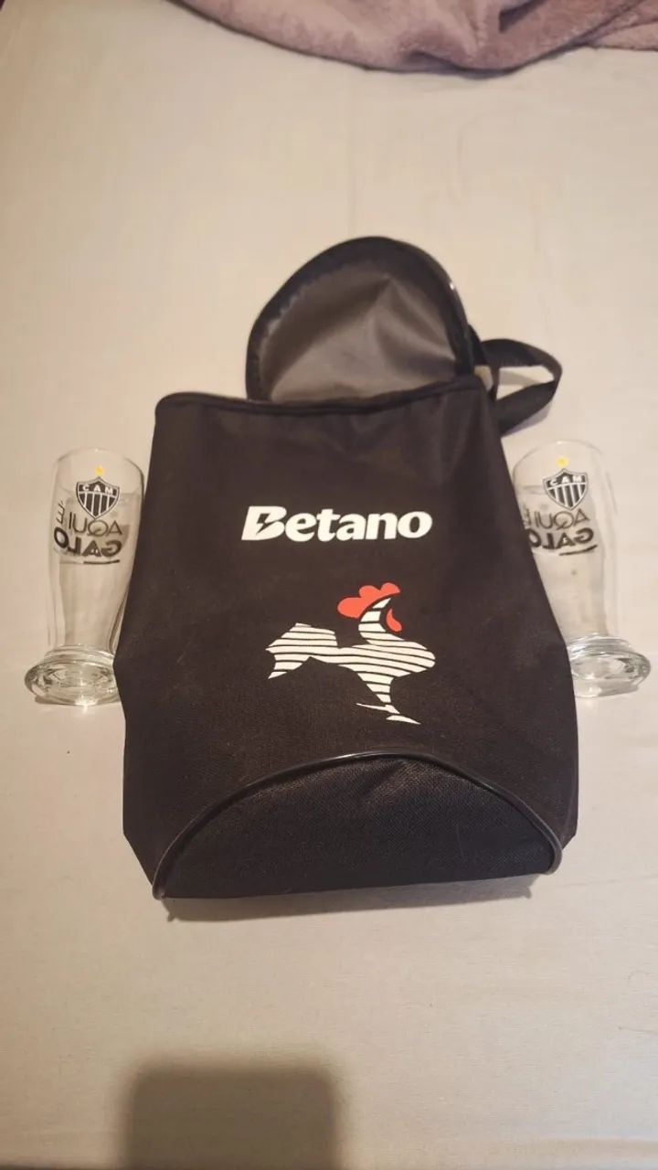  Bolsa do Atlético Mineiro + 2 Copos - Combo