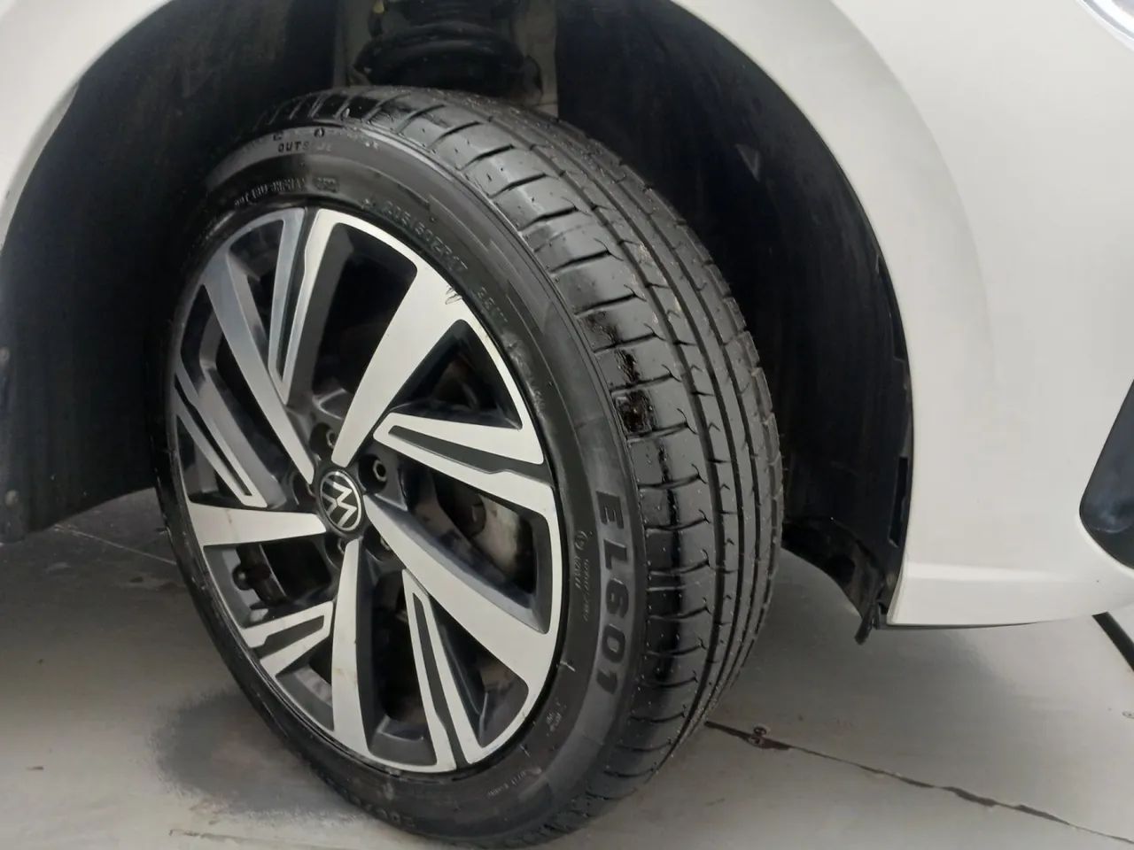 Volkswagen Virtus Highline 200 TSI 1.0 Flex 12V Aut, foto 13 de 18