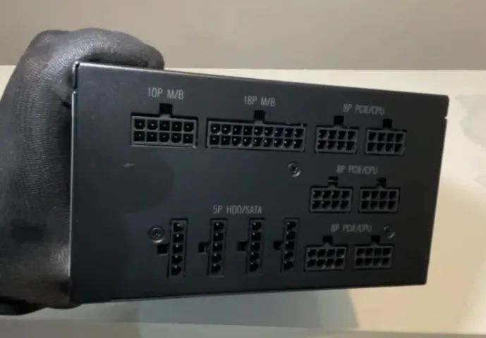 Fonte C. Master 1050w v2 Modular - V ou Troco por... - Foto 2