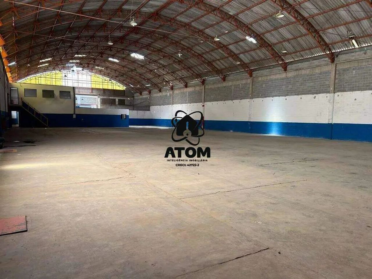 Galpão para Alugar em Piracangaguá, Taubaté - SP - Foto 2