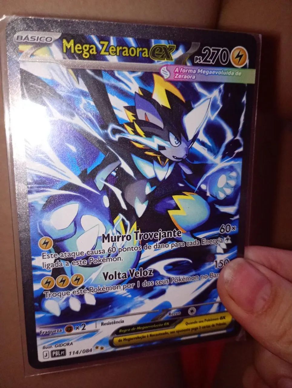 Carta pokémon rara