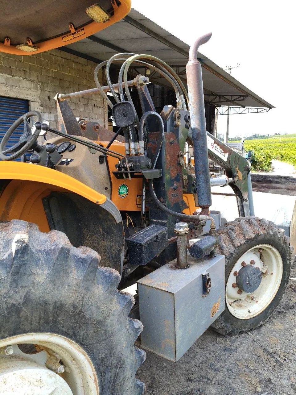 VALTRA A750 - Foto 3