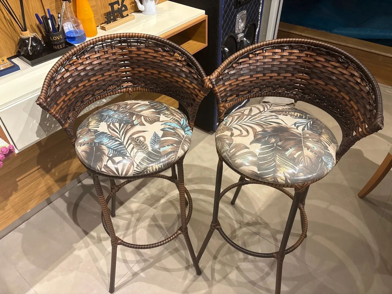 Par de banquetas  - Foto 2